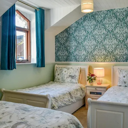 Millstream - Uk45183 * Penton